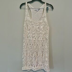 Diane Von Furstenberg Cream Crochet Sleeveless Dress size Medium